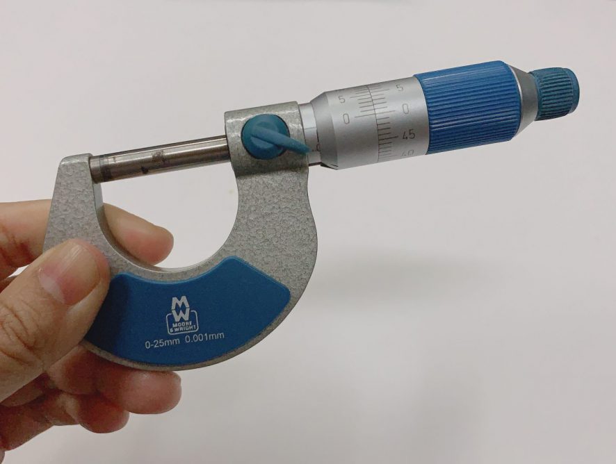 การอ่านไมโครมิเตอร์ 0.01mm Micrometer Reading Resolution 0.01mm MW200-01