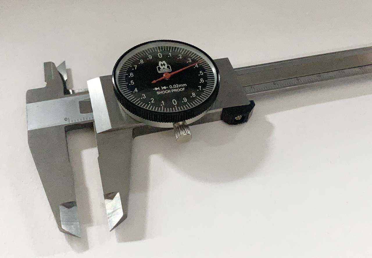 รีวิวและการใช้งานเวอร์เนียคาลิเปอร์แบบเข็ม MW140-15 Dial Caliper Moore&Wright